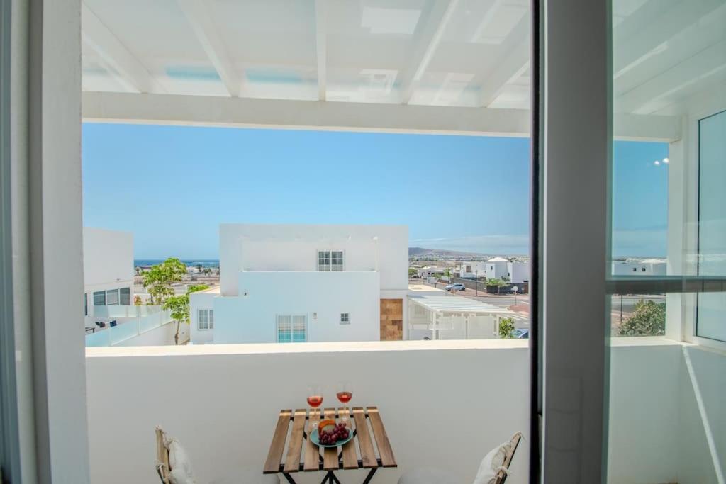 Casa Leize Piscina Climatizada, Vistas & Ac 10 Minutes Walk From Marina Rubicon Casa de Férias